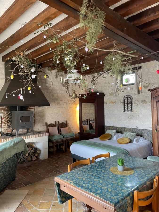 Le Relais, La Dormance, Le Bois Dormant Châteauvieux Exterior foto