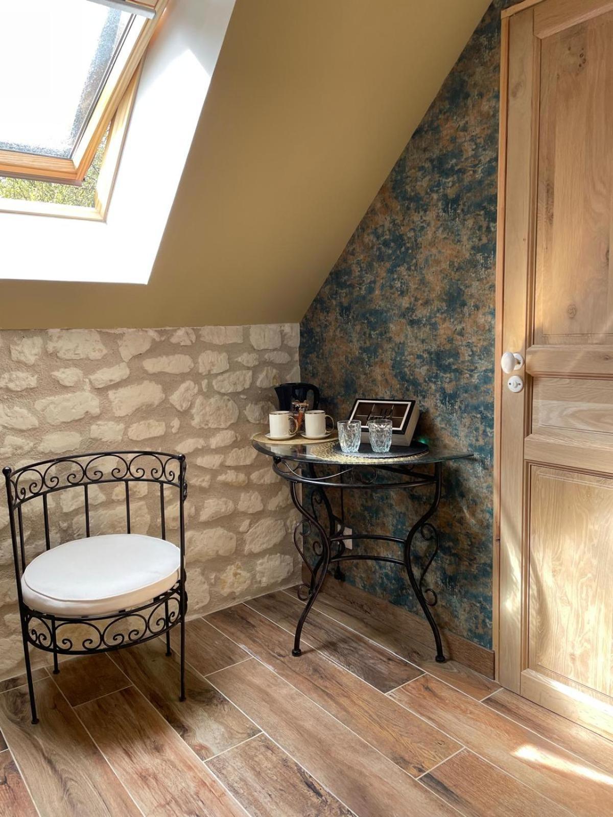 Le Relais, La Dormance, Le Bois Dormant Châteauvieux Exterior foto
