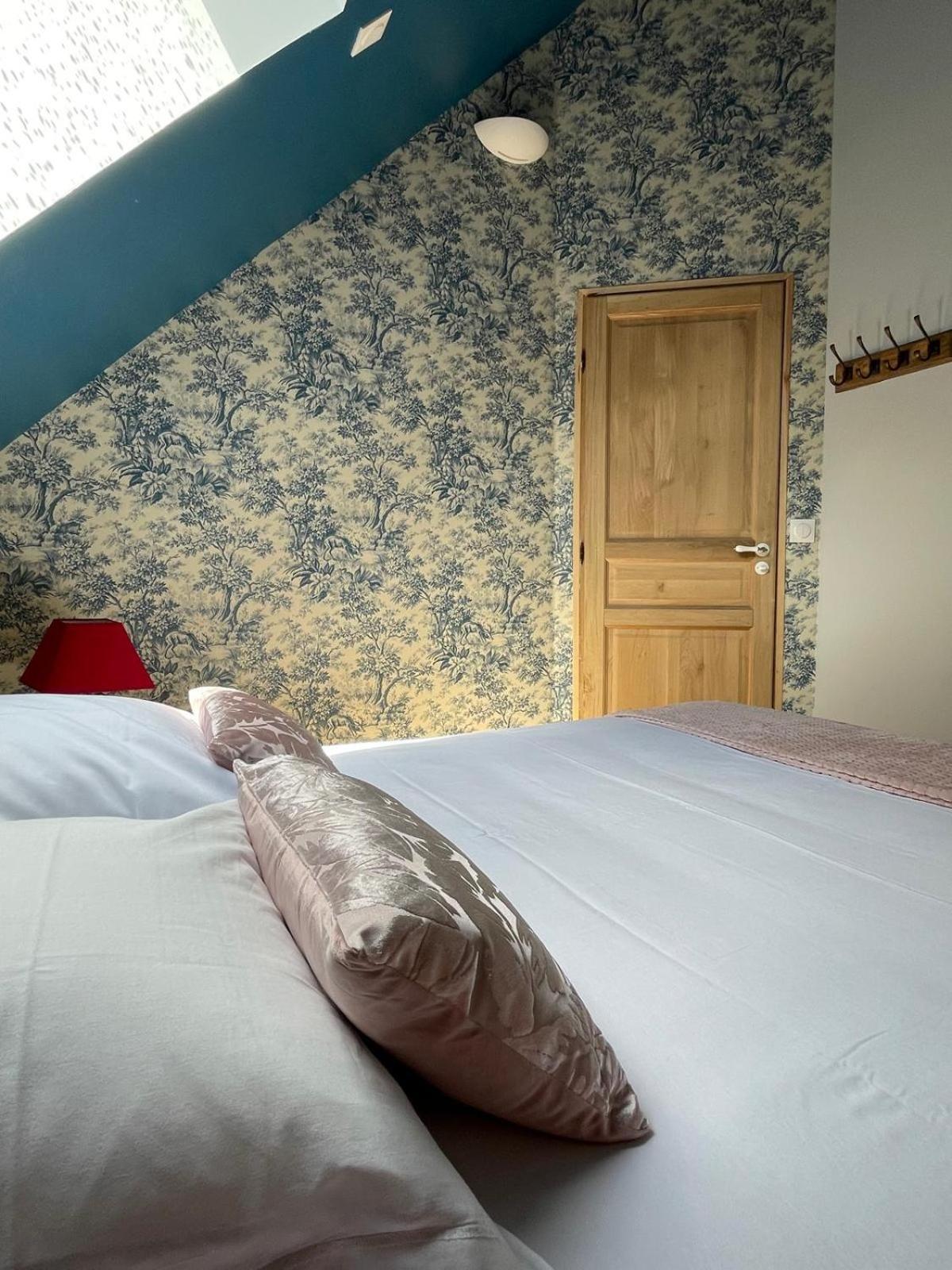 Le Relais, La Dormance, Le Bois Dormant Châteauvieux Exterior foto