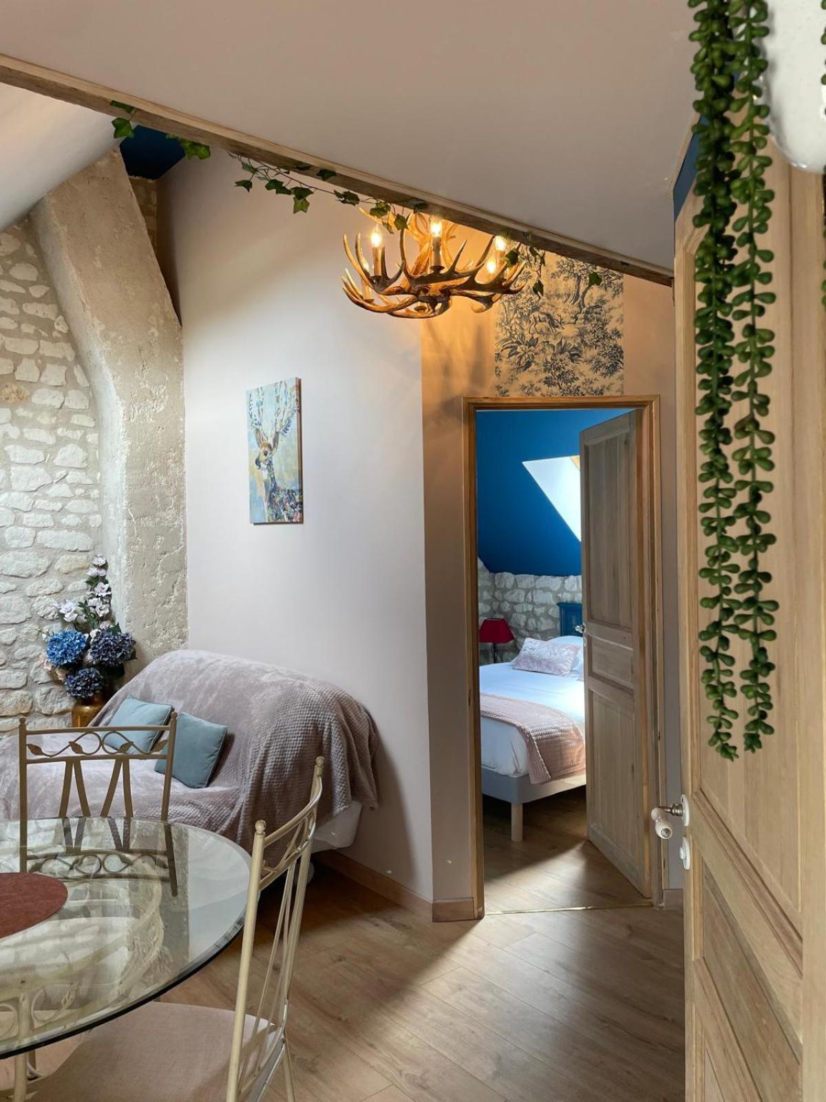 Le Relais, La Dormance, Le Bois Dormant Châteauvieux Exterior foto